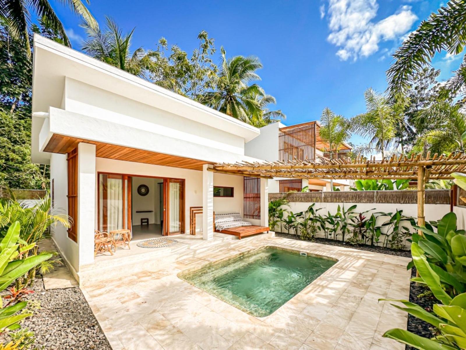 Private Pool Retreat Namu New One-bedroom 6unit Villa Kuta (Lombok)
